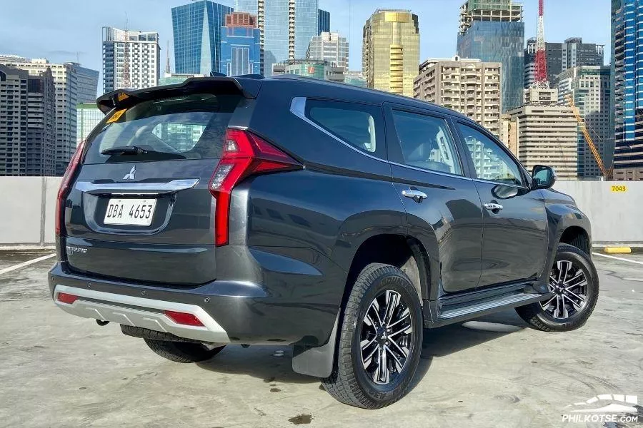 A picture of the rear of the Mitsubishi Montero Sport