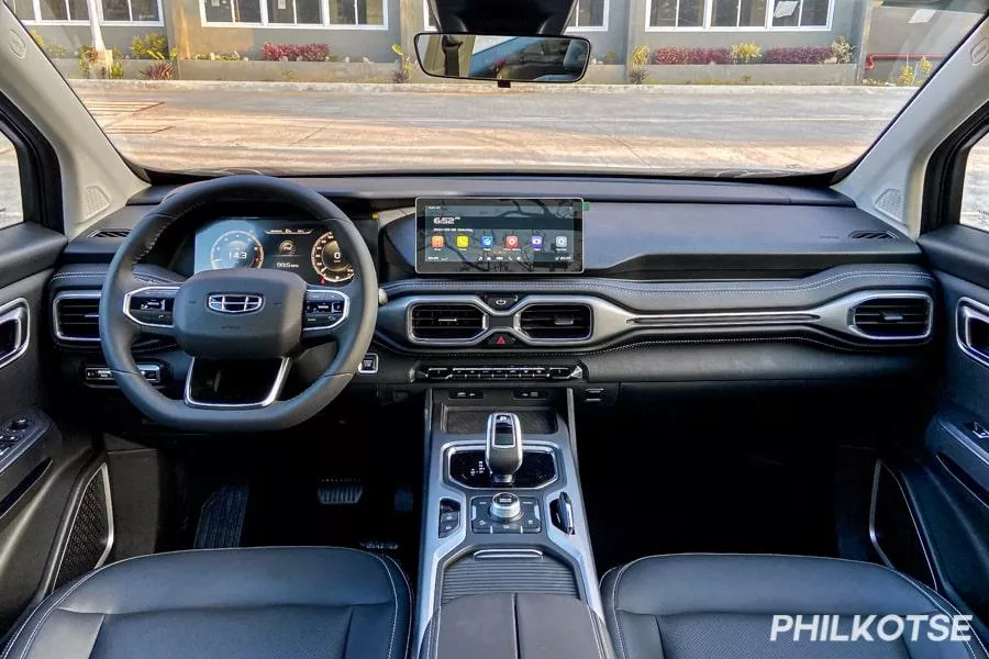 A picture of the interior of the Geely Okavango Urban Plus