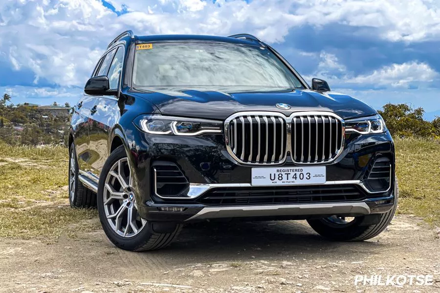 BMW X7 BMW X7 front view