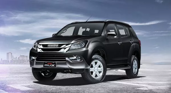 Angular front of a black Isuzu MU-X 2018