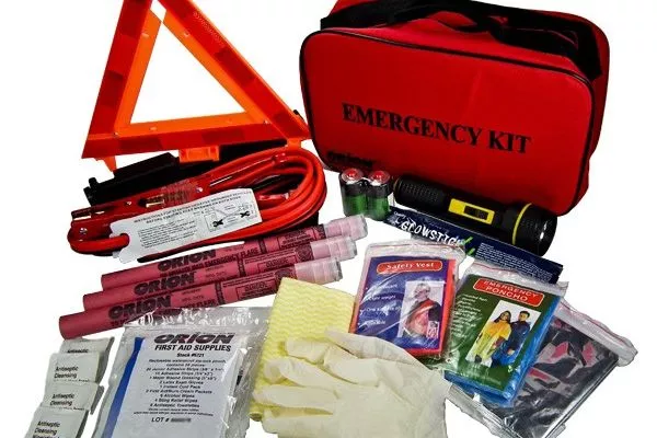 emergency kit for car
