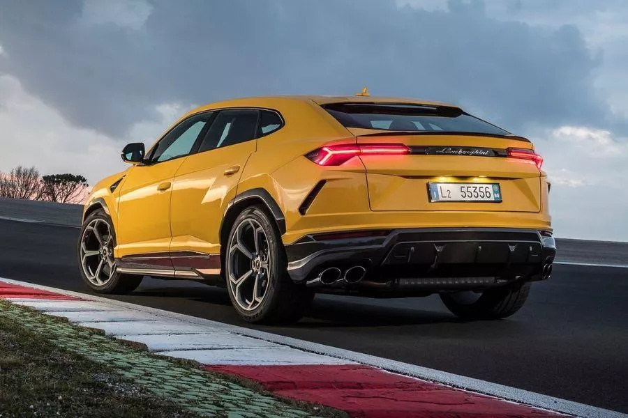 Lamborghini Urus rear view