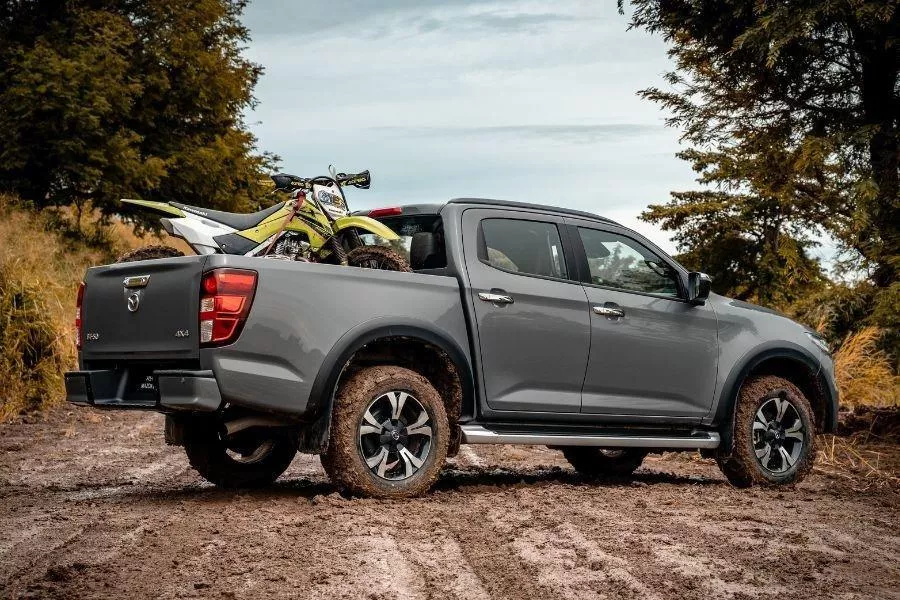 A picture of the side and rear of the Mazda BT-50