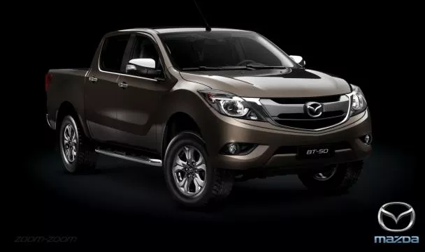 Mazda BT-50 2018 angular front