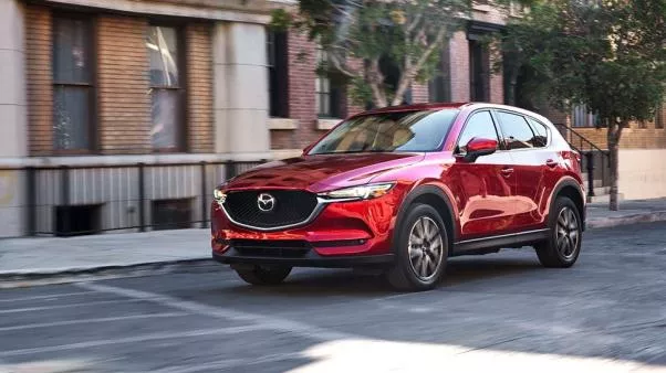 The Mazda CX-5 2017 on the road
