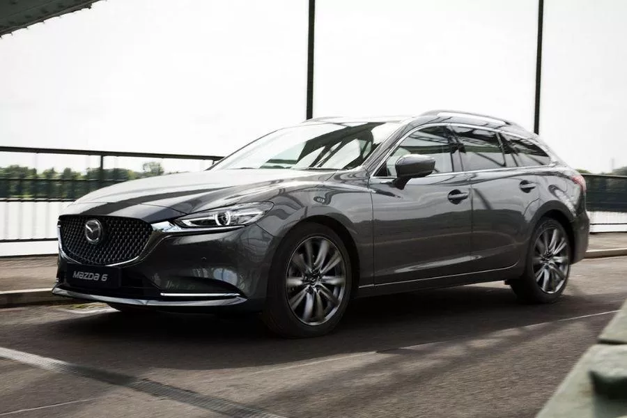 Mazda6 Sports Wagon front view