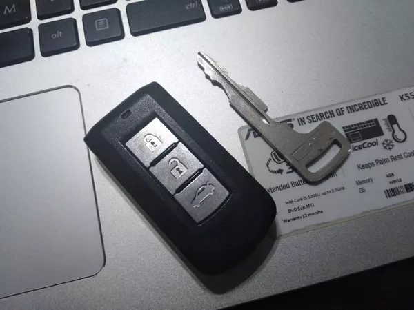 Mitsubishi Mirage G4 GLS 2013 fast key remote