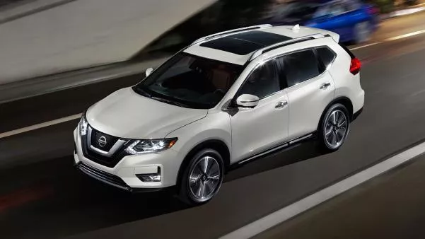 Nissan Rogue angular front