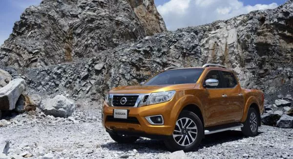 angular front of the Nissan Navara