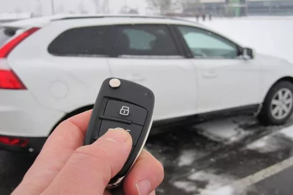 Incorrect decryption of the security system could block you out of your car A car key