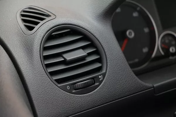 Automobile air conditioning system