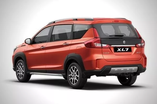 A picture of the XL 7's rear