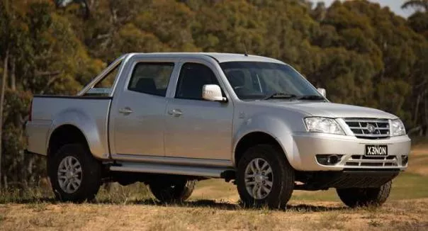 angular front of a Tata Xenon