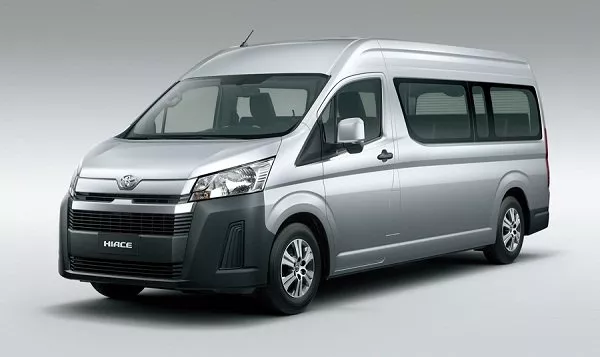 Toyota Hiace Philippine angular front