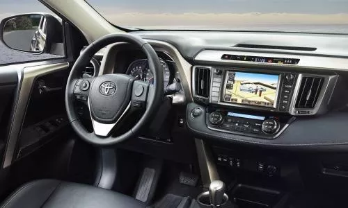 Toyota RAV4 2018 interior