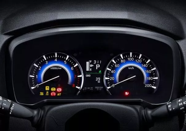 Toyota Rush 2018 analog gauges