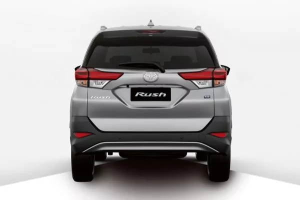 A picture of the rear of the Toyota Rush