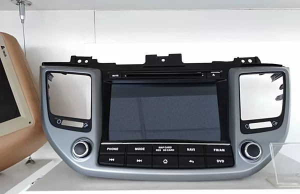 Touchscreen upgrade for the 2018 hyundai Tucson